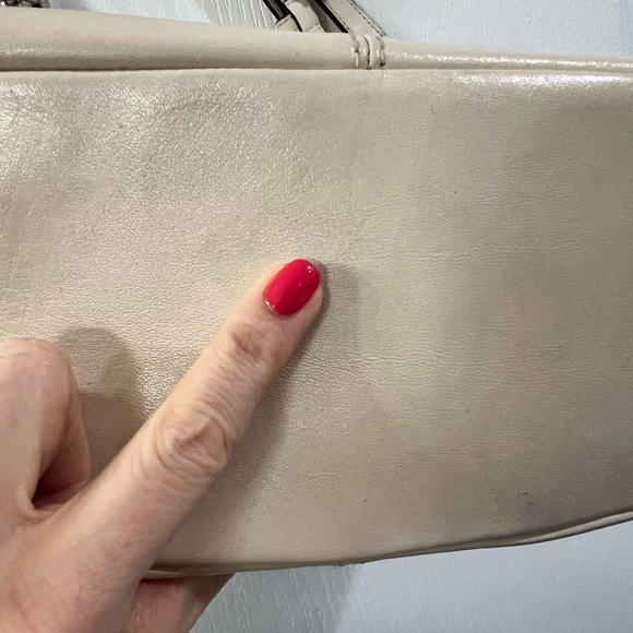 Coach White Leather Shoulder Bag - Picture 11 of 12